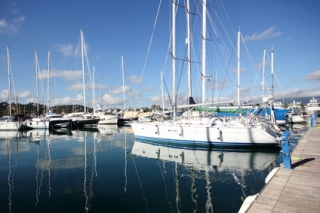 Bootsurlaub für Studenten